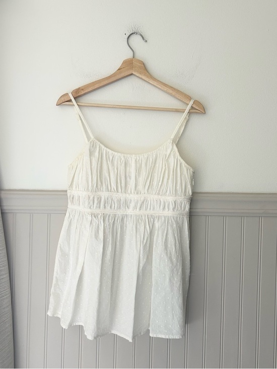 H&M Tops - H&M Size 10 Ivory Eyelet 100% Cotton Spaghetti Strap Tank Top